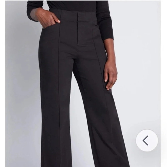 MODCLOTH "The Style Is Yours" Wide Leg Trousers front seam Pants Black Size 10 - Picture 3 of 8